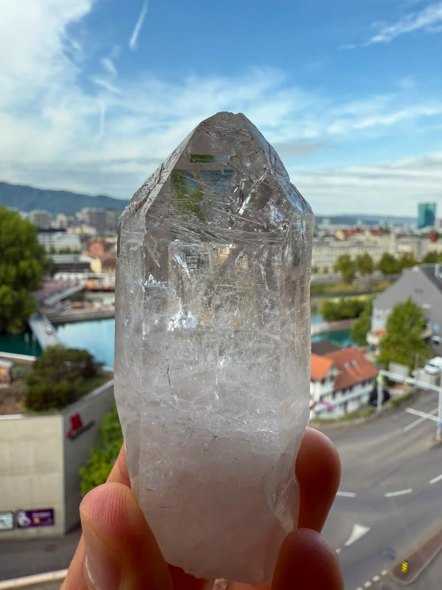 Klarer Bergkristall mit schönem Glanz - Bild 2