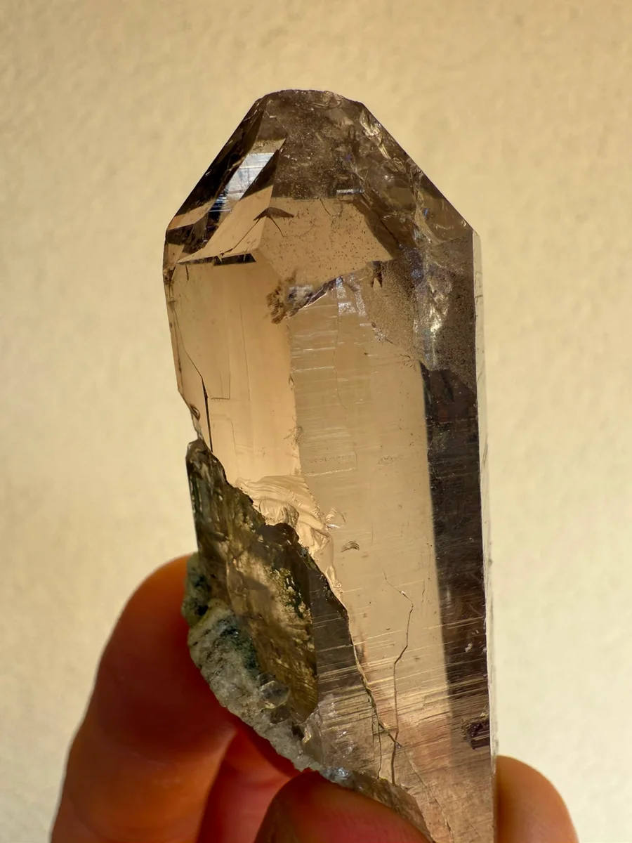 klarer Rauchquarzspitz - Bild 6
